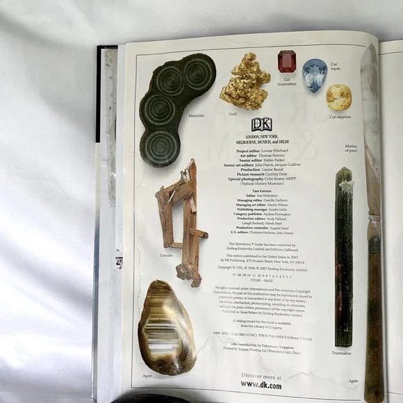 Eyewitness CRYSTAL & GEM BOOK Published in the USa in 2007. - Picture 6 of 9